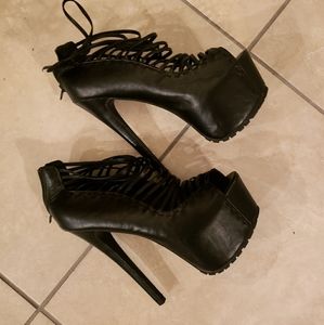 Black heels